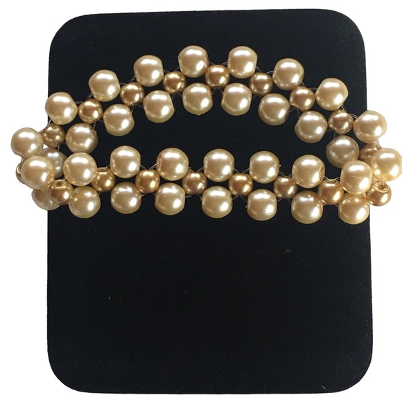 Handmade Pearl Bracelets - Picture 5 of 6